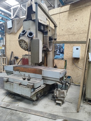 станок фрезерный вертикальный с чпу ма-655