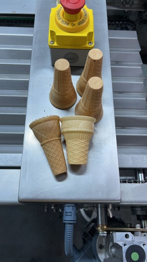 Печи для выпечки рожков для мороженого, сахарных рожков, вафельных рожков и стаканчиков