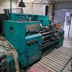 Токарно-винторезный станок 16В20