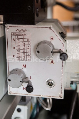 Горизонтально-фрезерный станок X6326B