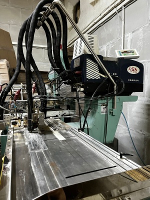 Координатный станок для клея TF-380B