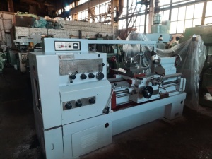 Станок токарно-винторезный 16К25