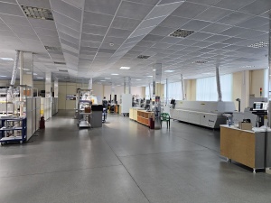 Линия для автоматического монтажа печатных плат электроники SMT, THT