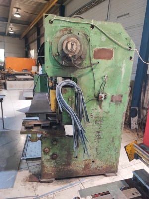 Ножницы гильотинные Н3121 12х2000мм