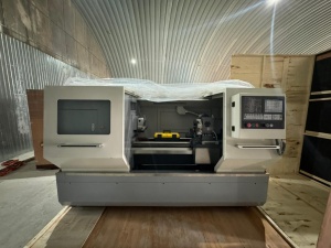 Токарный станок CK6150Х1000