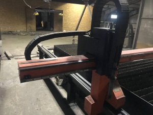 Установка плазменной резки с вытяжным столом УПР 153