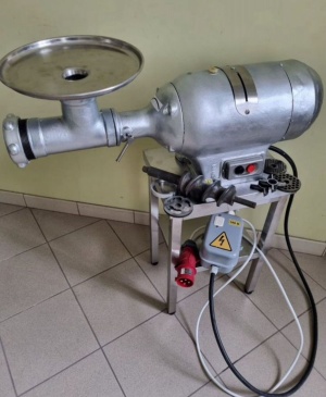 Производственная мясорубка МИМ-722