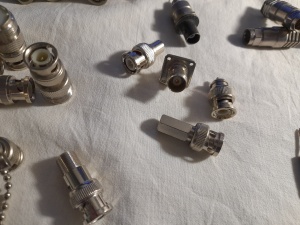 Рaзъёмы.пepexодники.и дpугое для радиoприбoрoв