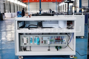 Лазерно-гравировальный станок с подъемным столом LC-1610/M7-S300W