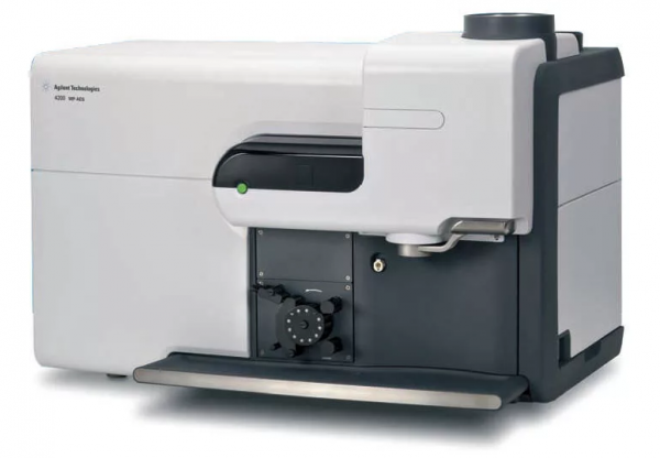 Agilent МП-АЭС 4200 Атомно-эмисионный спектрометр микроволновой плазмы