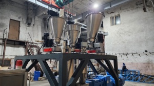 Гранулятор компаундер для переработки пэт или стекло-мело-талько наполненных пластиков до 5 компонентов. KTE-75D НОВЫЙ