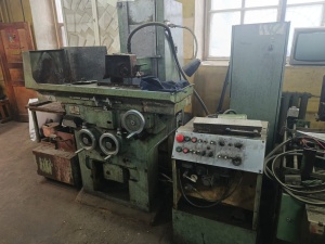 Станок плоскошлифовальный ЗЕ 711 В