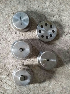 Экструдер кукурузной палочки из наличия 4 квт