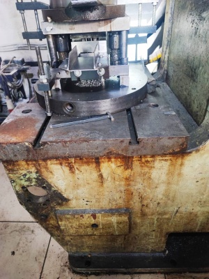 Пресс гидравлический одностоечный П6330