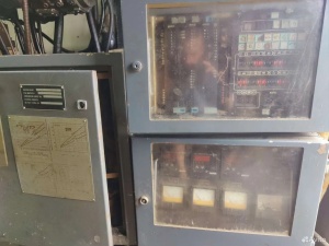 Термопластавтомат ДЕ 3330Ф1