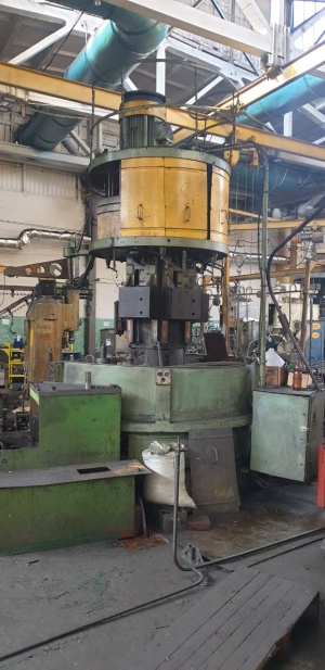 Токарный вертикальный 6 шпинд.полуавтомат 1Б 284 (инв. № 4-1747)