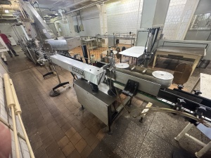 Линия розлива во флаконы