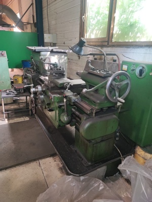 ТОКАРНО-ВИНТОРЕЗНЫЙ 1К62 рмц 1000мм