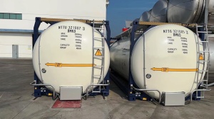 Контейнер-цистерна модели UN Т11 32К SWAP с утеплителем и пароподогревом