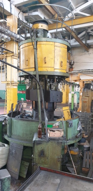 Токарный вертикальный 6 шпинд.полуавтомат 1Б 284 (инв. № 4-1747)