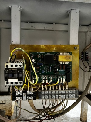 Машина производства крышек