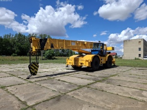 Короткобазный кран GROVE RT755