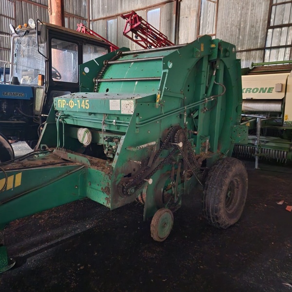 Пресс-подборщик пр-Ф-145