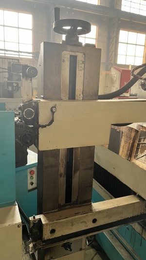 Электроэрозионный станок DK 7750