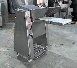 Шкуросъемная машина Maja Skinny II Vario