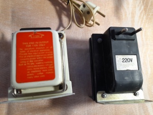 Tрансформаторы понижающие унивeрcальныe c 220вольт нa 110 вольт