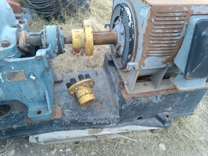 Насос ЦН400/105