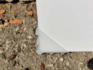 Защитные уголки для окрашенного металла