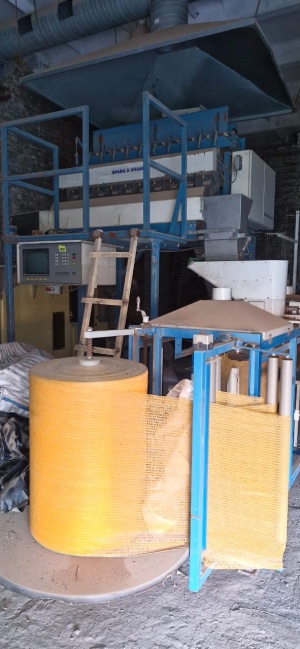 Упаковочная машина овощей и картофеля в сетку