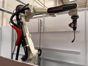 Роботизированный сварочной ячейки KAWASAKI BA006L-A