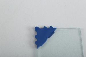 Пластиковые защитные уголки оптом от производителя