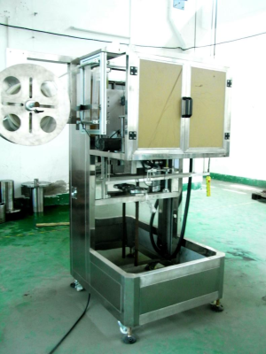 Автоматическое оборудование для линии розлива питьевой воды в ПЭТ тару объемом 19 л, производительностью до 900 бутылок в час