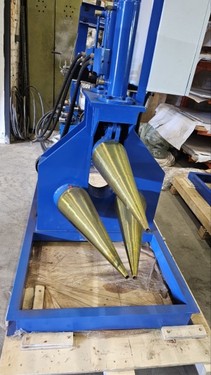 Вальцы конические для изготовления воронок, ЦКТ, силосов, прокатки конусов