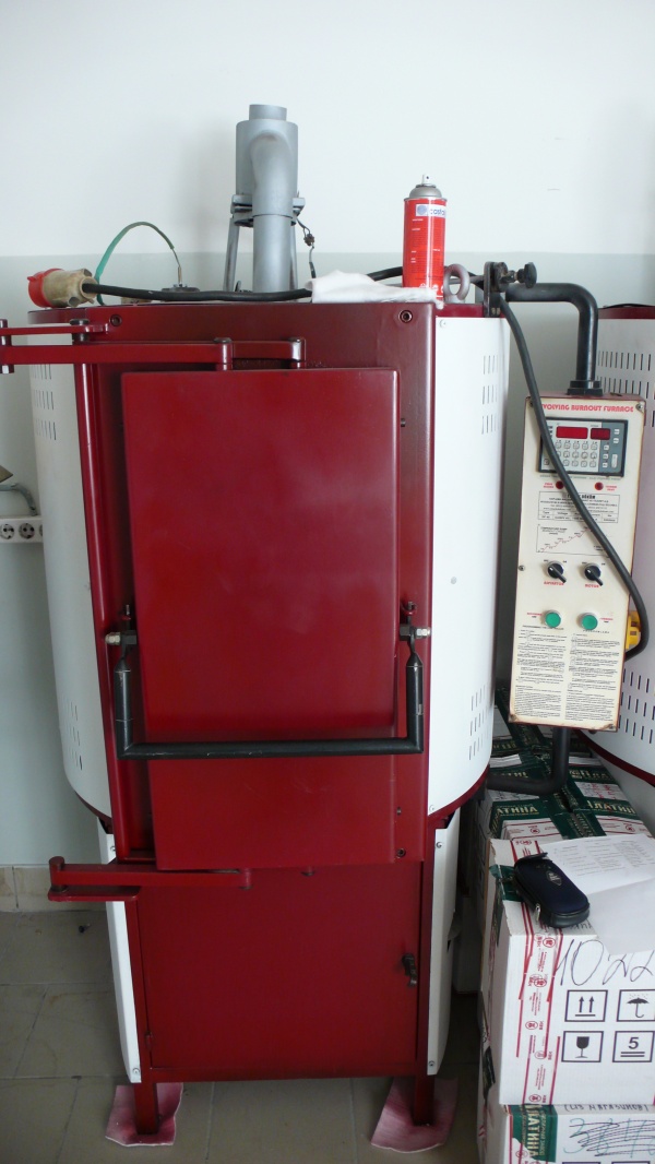 Печь муфельная с поворотным столом DF-40