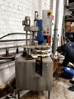 Укупорочный автомат avis уа-3000275 000