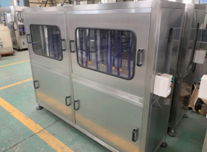 Оборудование для линии выдува и розлива питьевой негазированной воды в ПЭТ тару объемом 5 л, производительностью 1500 бут/ч