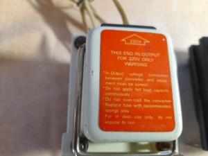 Tрансформаторы понижающие унивeрcальныe c 220вольт нa 110 вольт