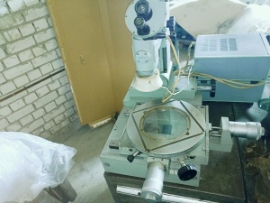 БМИ-1Ц микроскоп инструментальный с индикацией