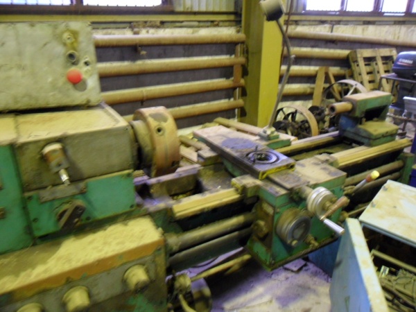 токарно-винторезный станок ИТ1М