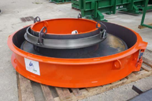 Оборудование для производства формовки крышки плит люков