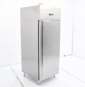 Шкаф холодильный Gastrorag GN-650 TN