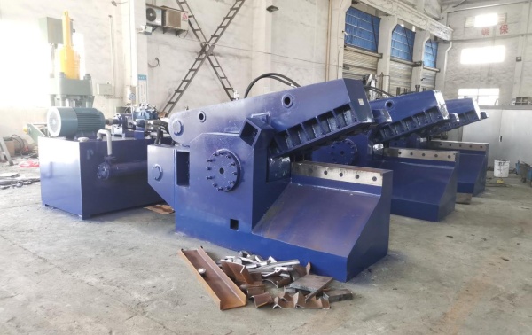 Аллигаторные ножницы AS315