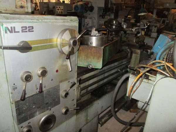Токарно-винторезный NL-22