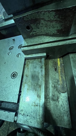 Токарно-винторезный станок TOS SUS63 рмц 5000