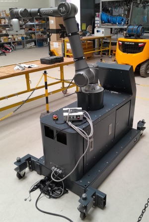 Роботизированная система паллетирования OMRON TM12