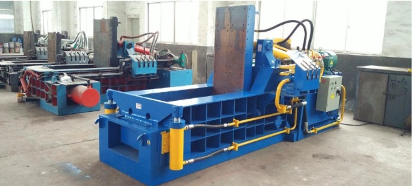 Пресс пакетировочный QM135